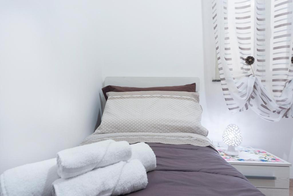 Nina Home - Selfcheck-In Canicattini Bagni Екстер'єр фото